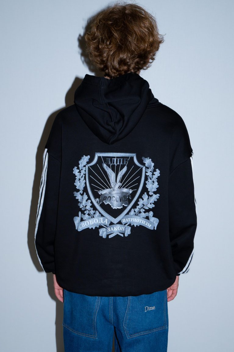 Худи с гербом — изображение 2